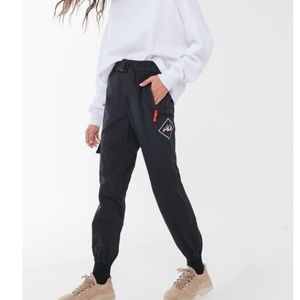 FILA X UO MTN Wilson nylon cargo pants XS